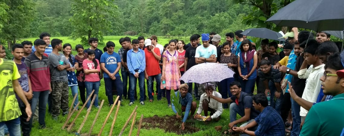 60 students engage in a two-week CSR immersion